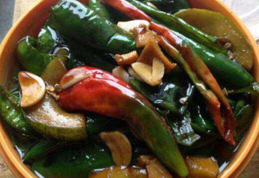 怎样腌制辣椒好吃,辣椒的腌制方法与技巧