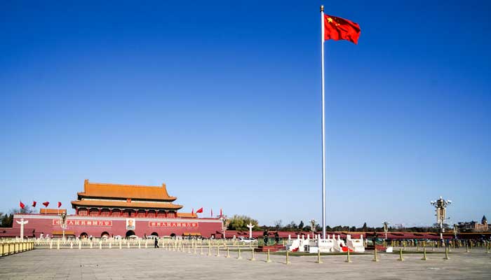 小姑娘说我要去北京我要去看看北京的名胜古迹改为转述句 小女孩说我要去北京旅游改为转述句 