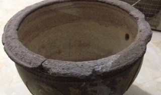 水缸裂缝处理小技巧（水缸裂缝处理小技巧视频）