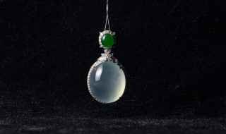 极品翡翠原石(极品翡翠原石图片欣赏)