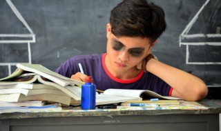 绚丽和炫丽的区别 绚丽与美丽有区别吗