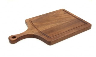 案板发霉还能继续用吗（经常用发霉的案板会得什么病）