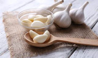 哪三类人不宜吃大蒜 哪些人群不宜吃大蒜