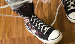 劳保鞋怎样穿不痛脚 劳保鞋穿的脚痛有啥办法