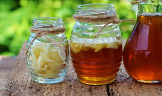 桂花茶可以加蜂蜜吗(桂花茶可以加蜂蜜吗可以天天喝吗)