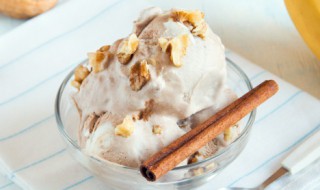 秋老虎可以吃冰淇淋吗（老虎吃冰棒）