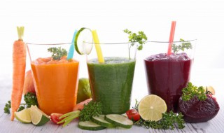 蔬菜汁是生榨还是熟榨（榨芹菜汁是生榨还是熟榨）