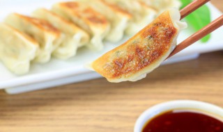 锅贴和饺子的区别 锅贴饺子与煎饺有什么区别