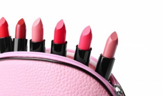 口红掉色好还是不掉色好 掉色口红好还是不掉色的好
