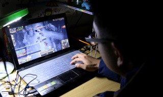 关于三国的手机游戏 关于三国的手机游戏单机能变身