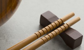 新竹筷子使用前怎么处理 新竹筷子使用前怎么处理不会发霉