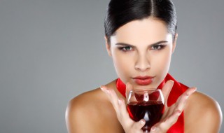 葡萄汁与葡萄酒有什么区别 红酒的成分葡萄汁与葡萄有什么区别