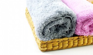 如何用废旧毛巾制作收纳袋 卫生巾收纳袋制作方法