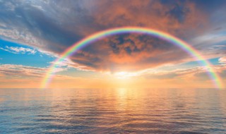 彩虹为什么是弧形的 彩虹为什么是弧形的而不是平的