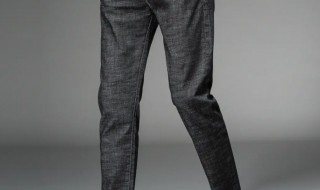 裤子上橡皮泥怎么洗掉(裤子弄上橡皮泥用什么能洗下去)