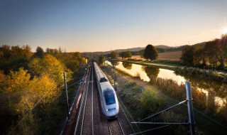 高铁停车可以上厕所吗 高铁停车能不能上厕所