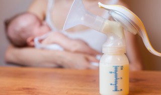 母乳放冰箱怎么保存 母乳放冰箱怎样保存