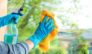 家里玻璃被砸了怎么办 被玻璃砸了咋处理