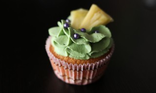 纸杯蛋糕如何防止开裂回缩 纸杯蛋糕开裂和回缩