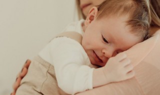 怎么跟孩子沟通技巧（和孩子沟通要掌握什么技巧）