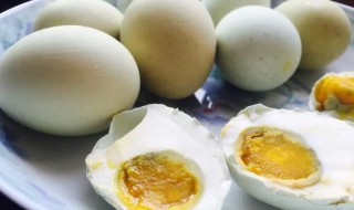 生咸鸭蛋太咸怎么变淡 生鸭蛋太咸了如何变淡