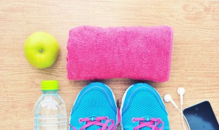 选择竹木纤维墙板有哪些技巧（如何选竹木纤维墙板是什么材料）