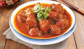 牛肉丸子怎样做能放水里煮不散（牛肉丸子怎样做能放水里煮不散呢）