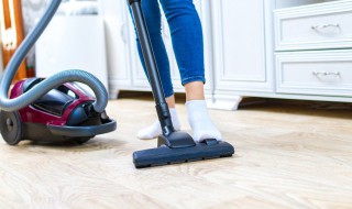 木地板翘起来如何修复 地板翘起怎么修复