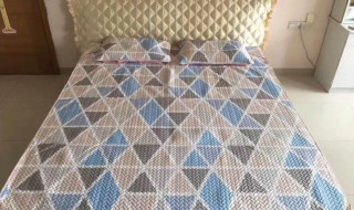 冰丝席能放在洗衣机里洗吗(冰丝席能不能用洗衣机)