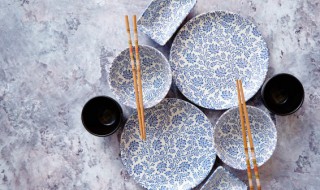 大小碗卡住了怎么分开 小碗放在大碗里面卡住了怎么办