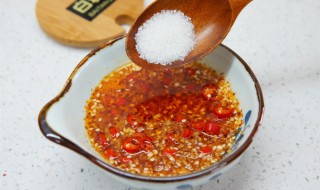 凉拌菜怎么调汁（凉拌菜的凉拌汁怎么调）