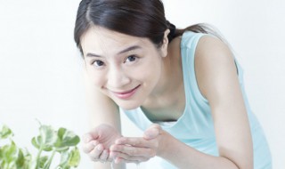 怎样洗脸才能真正把脸洗干净（怎样洗脸才把脸洗的干净了）