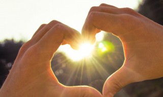 太阳的热能从哪来的（太阳的光和热从哪儿来）