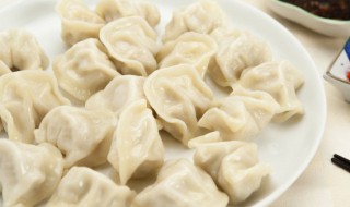 如何用方形饺子皮包饺子 用方形饺皮怎么包饺子