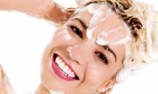 怎样洗头发才洗得干净 怎样洗头发才洗得干净男生