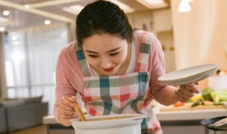 鱼尾和什么爪煲汤好喝有营养 八爪鱼和什么煲汤最好