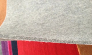 针刺羊毛毡的主要特点有哪些（羊毛毡粗针、中针和细针的作用）