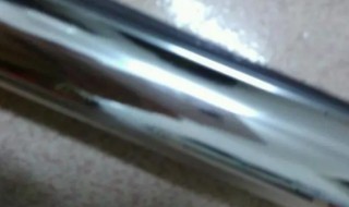 怎么把玻璃上的防晒膜撕掉 怎么把玻璃上的防晒膜撕掉?