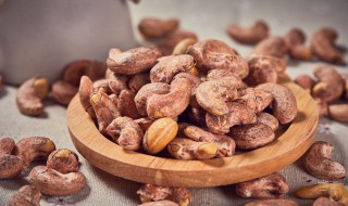 腰果选购技巧有哪些 如何挑选腰果