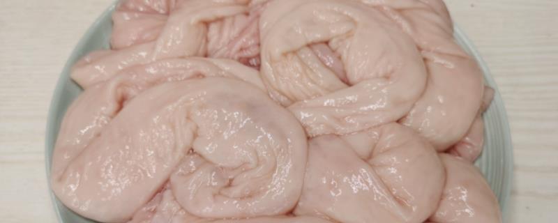 怎么翻猪大肠最快，猪大肠的功能（手工翻猪大肠技巧视频）