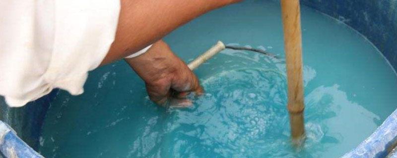 制作波尔多液的主要原料是（配波尔多液的主要原料）