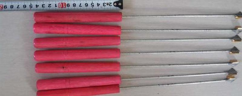 蒜苔抽拔器介绍(拔蒜苔机器)