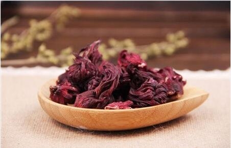洛神花茶怎样泡(洛神花茶用什么水泡)