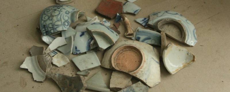 碎瓷片的作用是什么 碎瓷片除了防暴沸还有什么作用