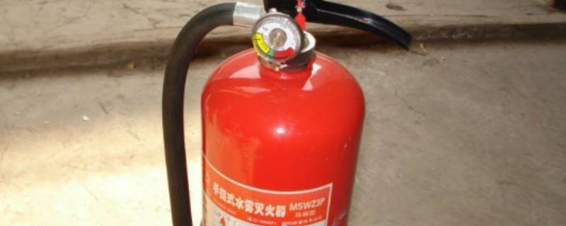 常见可用于灭火的物品有 常见可用于灭火的物品有面粉