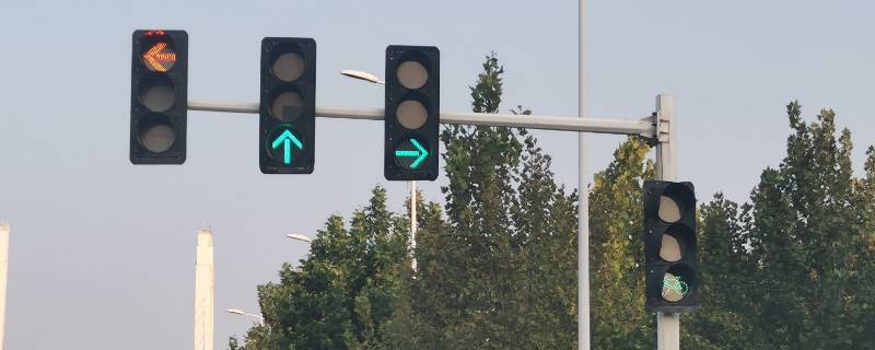 绿色的信号灯是什么意思 绿色信号灯代表什么