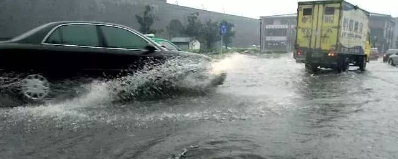 暴雨怎么形成的原因是什么 大暴雨是怎么形成的原因