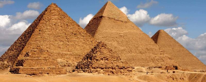 金字塔的金是怎么由来的 金字塔的金是怎么来的?