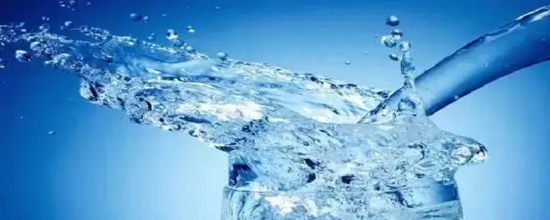 矿泉水是酸性还是碱性（偏硅酸矿泉水是酸性还是碱性）