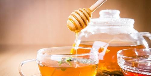 糖尿病人能吃蜂蜜吗（糖尿病人能吃蜂蜜吗血糖值多少才是唐尿病）
